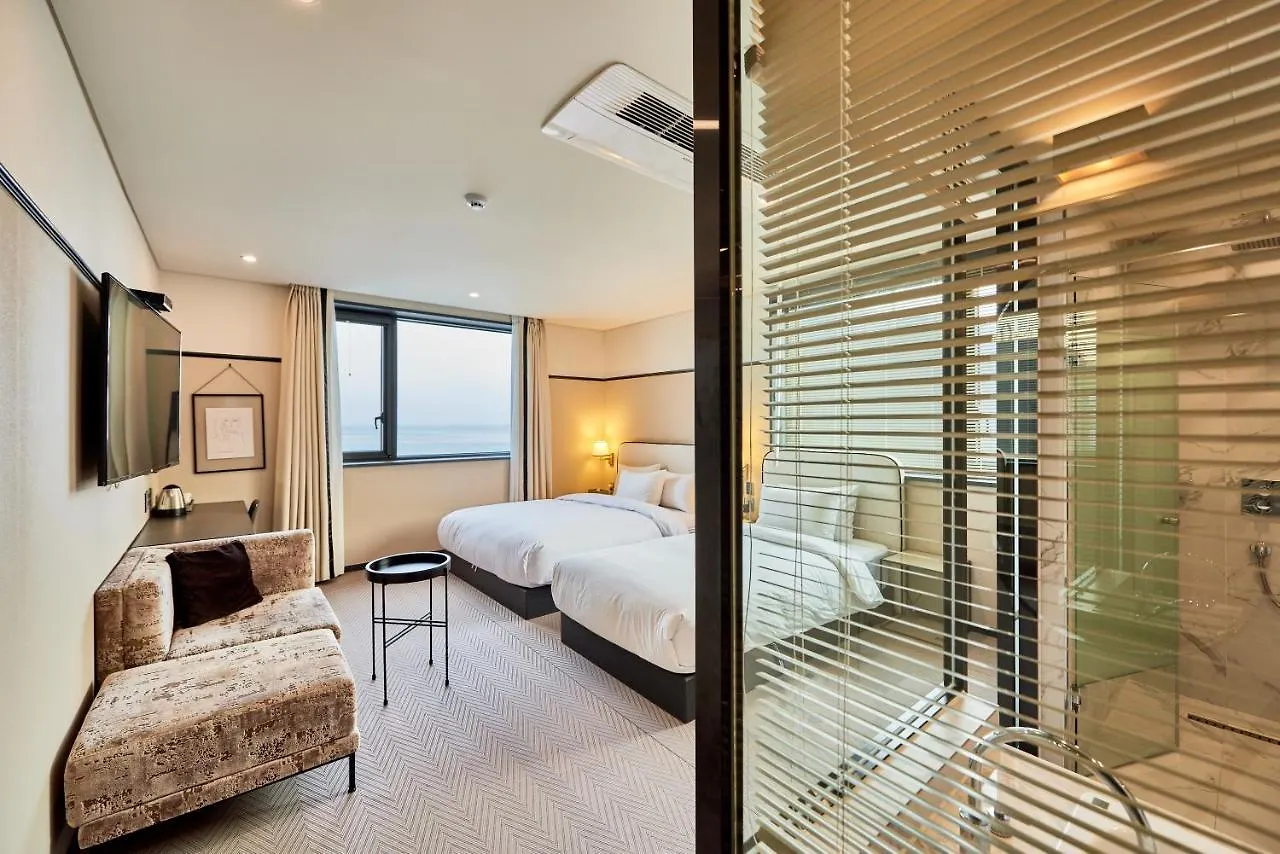 Brown Dot Hotel Songjung Pusan