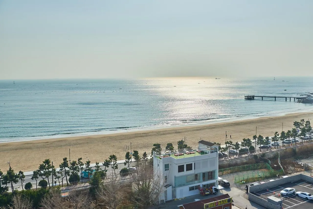 Brown Dot Hotel Songjung Pusan